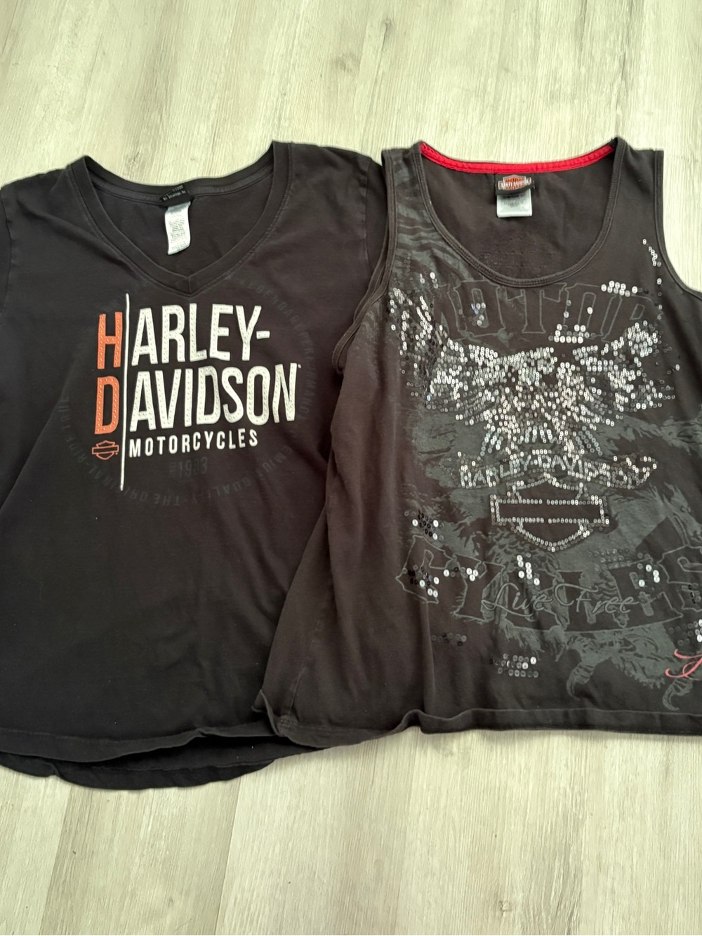 Harley-Davidson Black Graphic Tank & V-Neck Tee Set with Red Trim